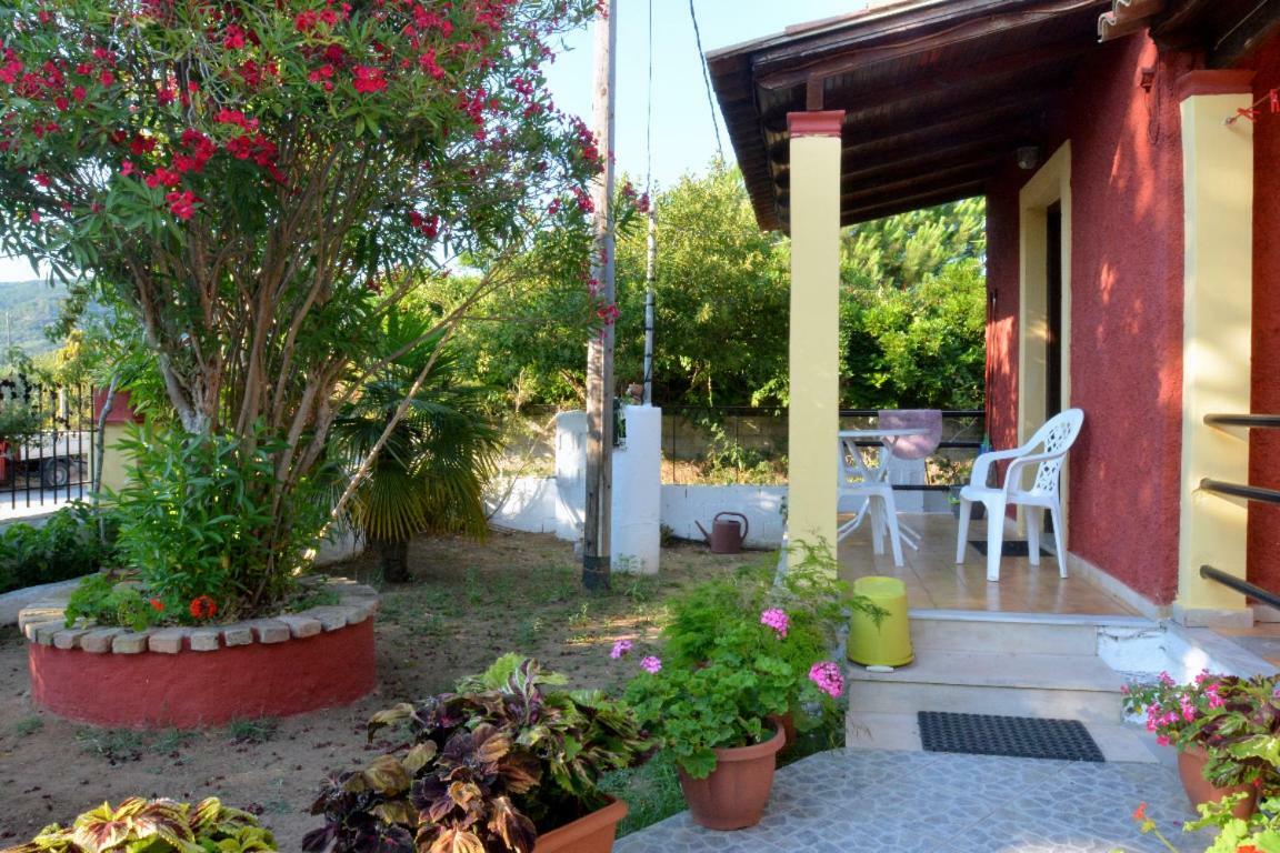 Issos Apartments آغيوس غيوريوس المظهر الخارجي الصورة